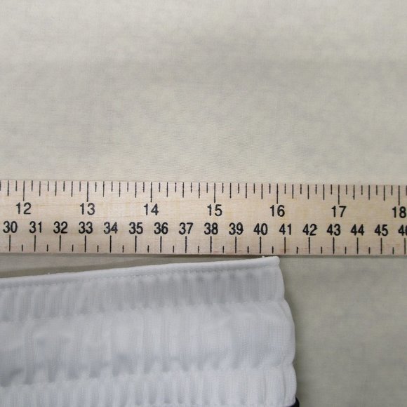 Made for Life Womens Athletic Running Training Workout Yoga Cropped Gym Shorts L - Picture 5 of 7